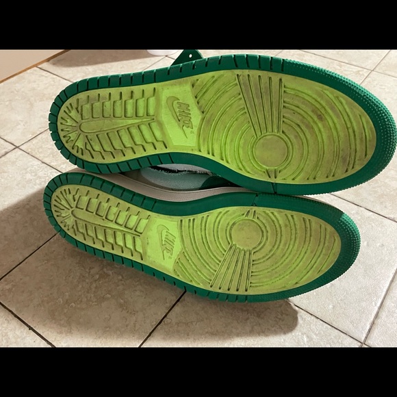 SOLD! - Picture 3 of 3